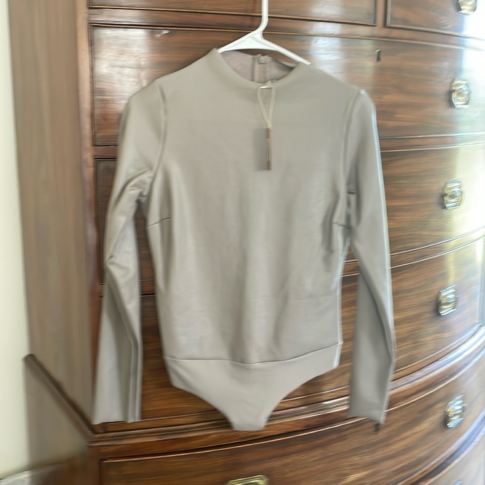 SKIMS Faux Leather Body Suit - Long sleeve - Size L - NWT